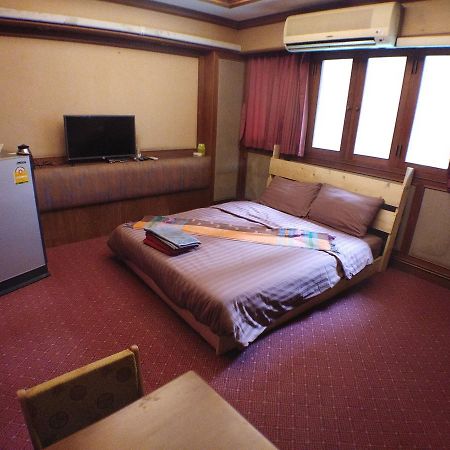 B&B 22 House Bangkok Eksteriør bilde