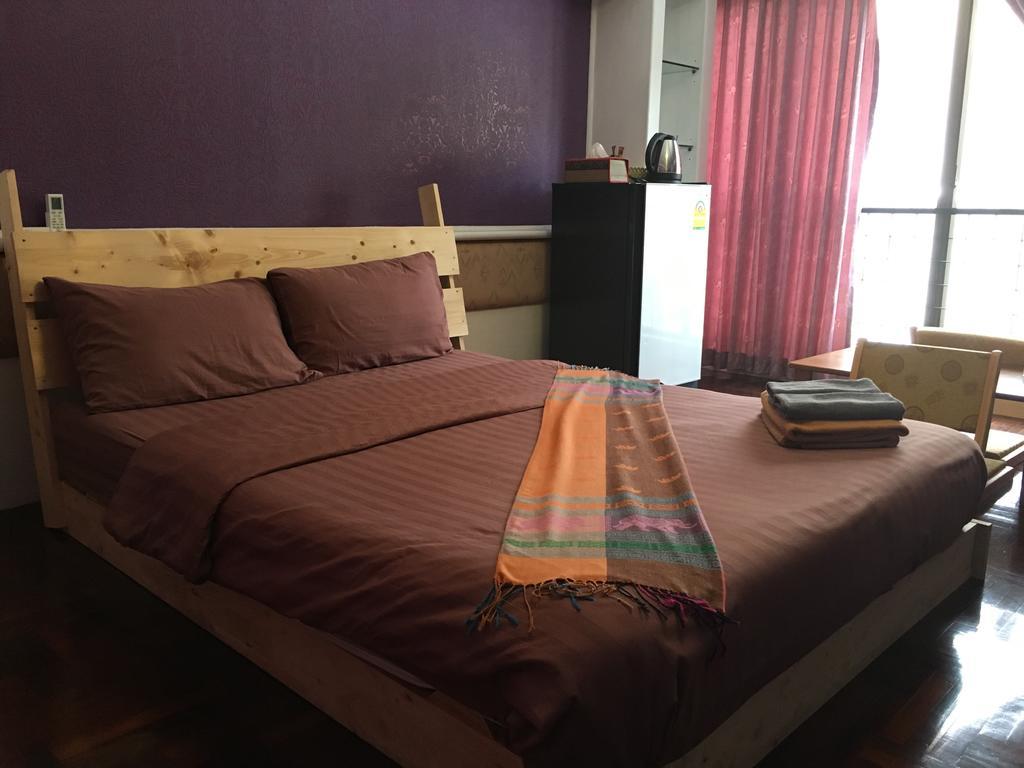 B&B 22 House Bangkok Eksteriør bilde